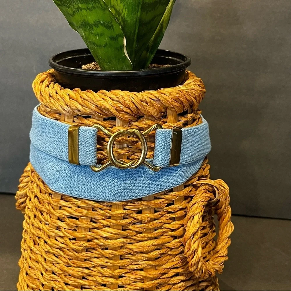 80’s Women’s Belt 28” With Stretch Light Blue Adjustable Gold Weave Closure